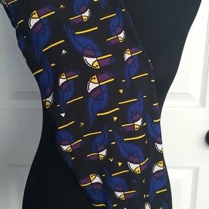 LuLaRoe Tall & Curvy Leggings